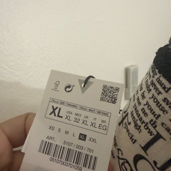 Crochet Top - Picture 4 of 5